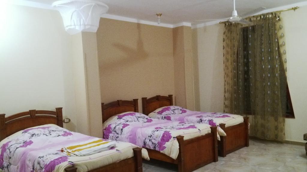 Pyramids Luxor Hotel & Spa חדר תמונה